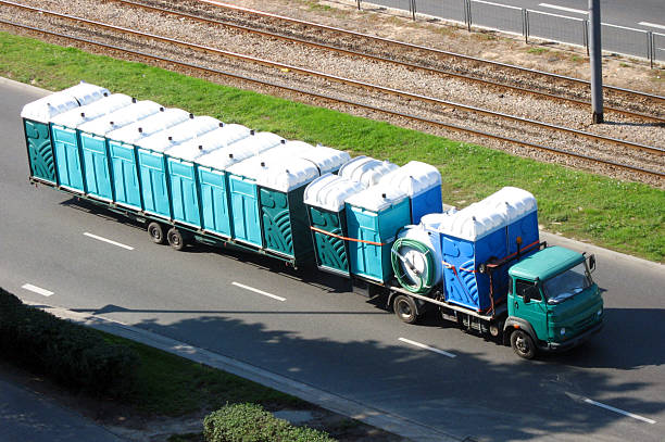 Porta potty delivery and setup in Logan Elm Village, OH